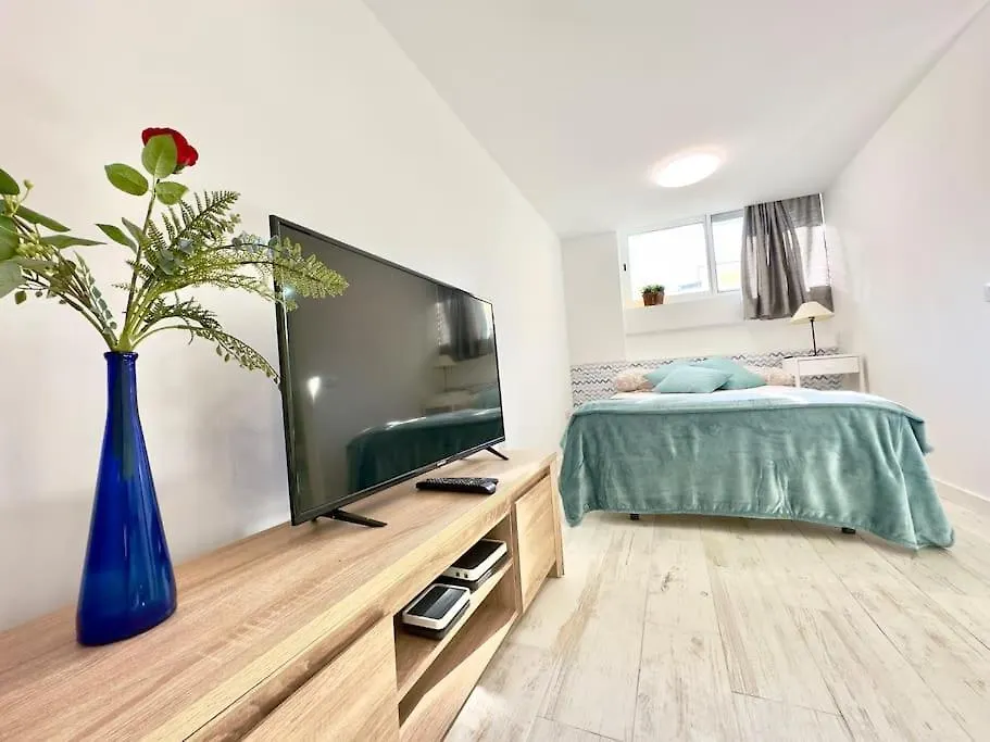 Down Floor Studio In Centre City Puerto De La Cruz شقة بويرتو ذي لا كروز
